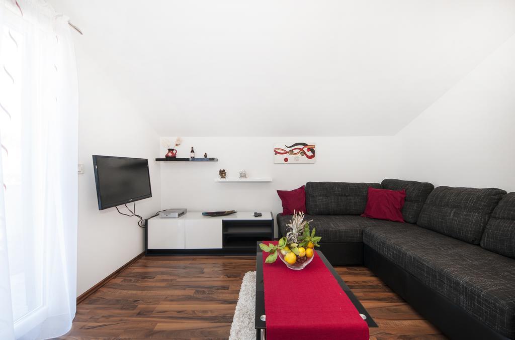 Guest House Loranum Севид Номер фото